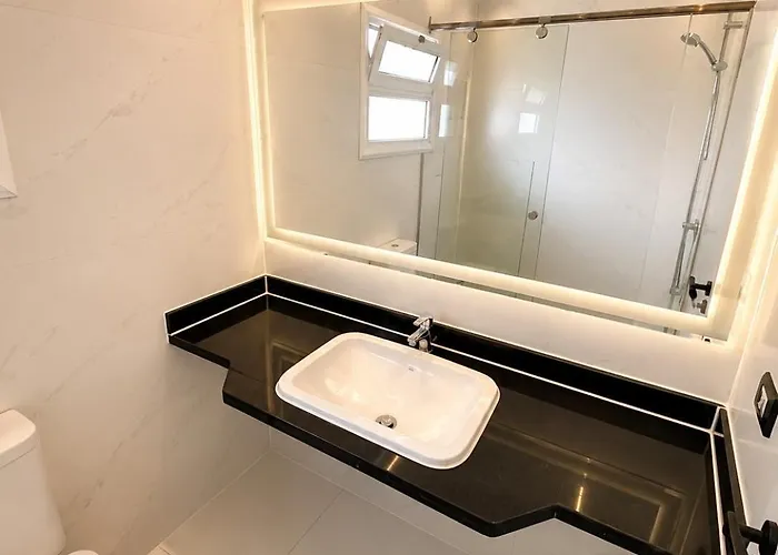 Delta 203, 45 Apartamento *